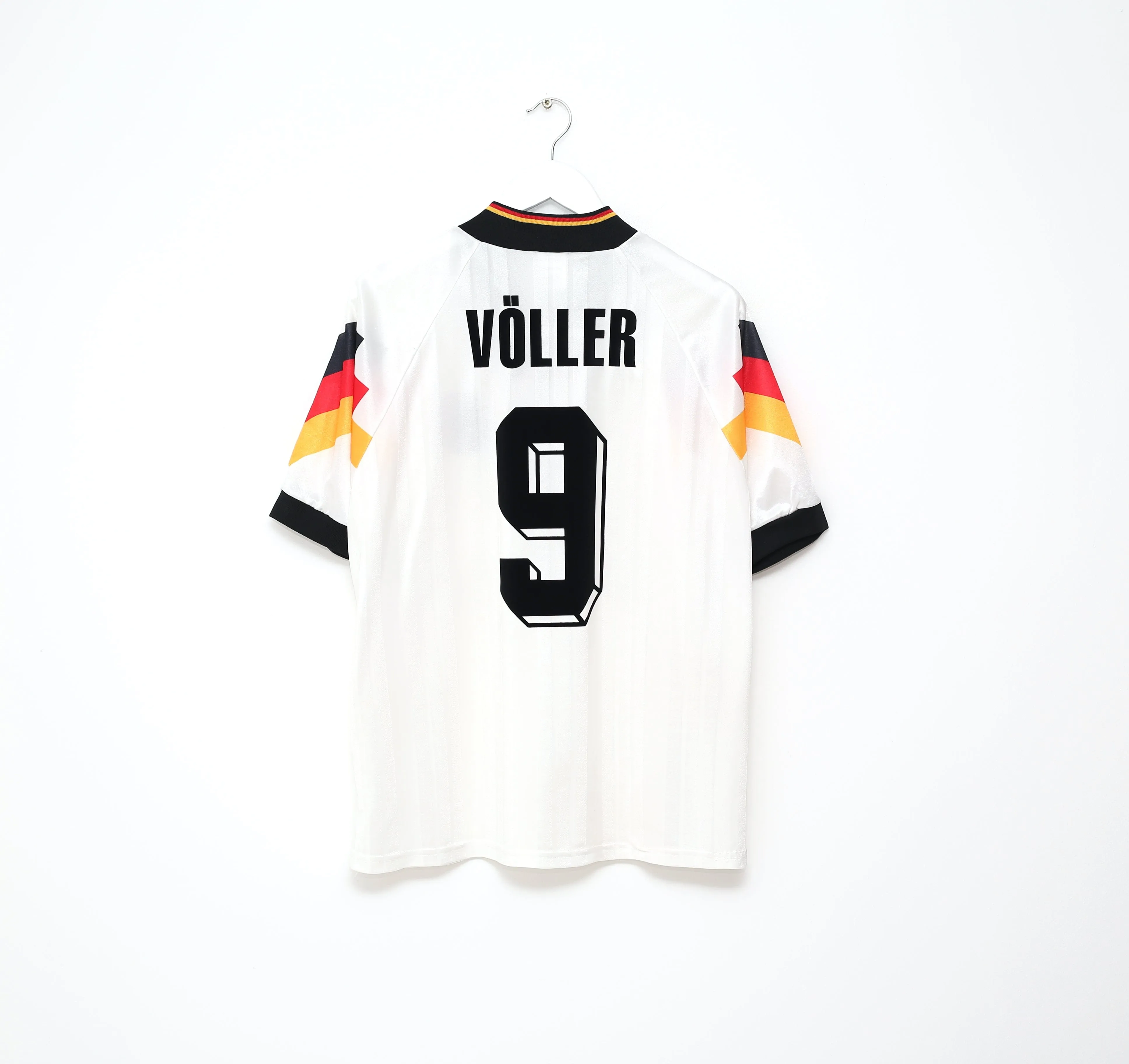 1992/94 VOLLER #9 Germany Vintage adidas Home Football Shirt (L) EURO 92