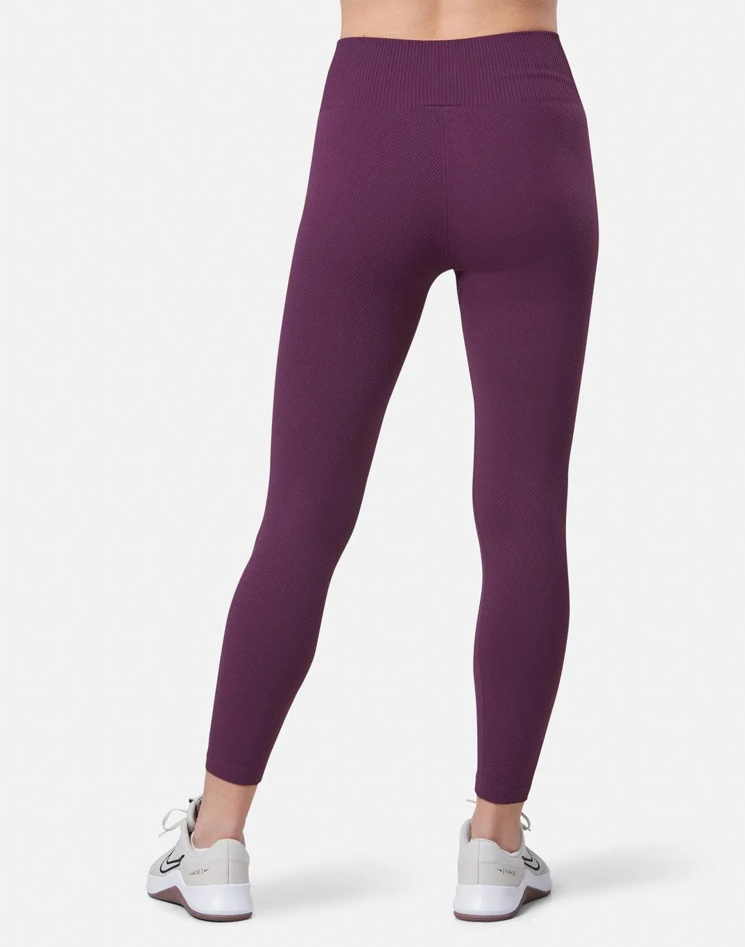 Lotus Chevron 7/8 Legging in Sangria