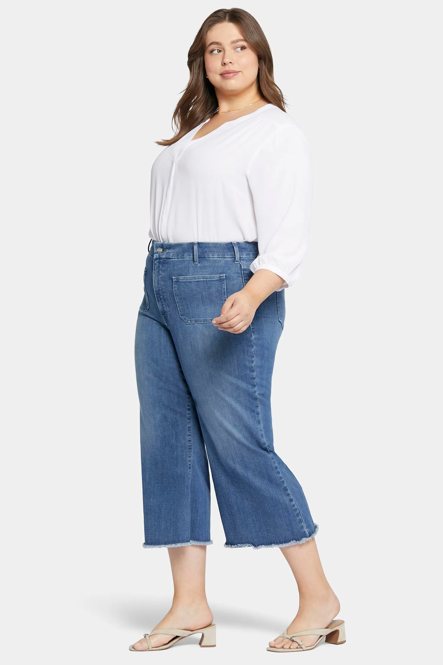 Patchie Wide Leg Capri Jeans In Petite Plus Size - Compass