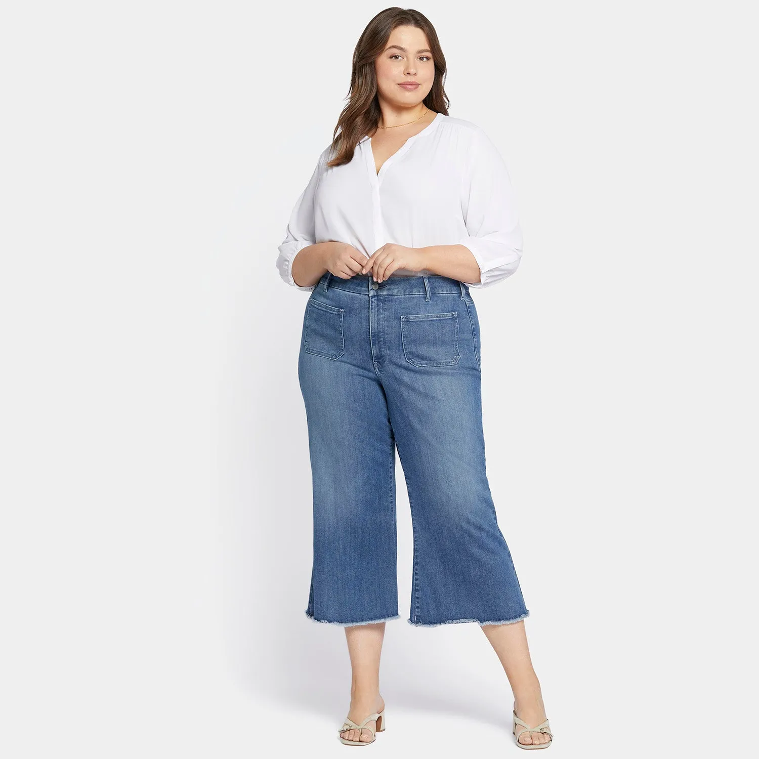 Patchie Wide Leg Capri Jeans In Petite Plus Size - Compass